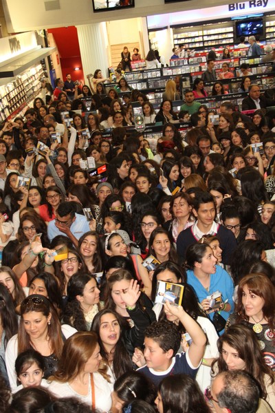 Signing of Anthony Touma's New Album